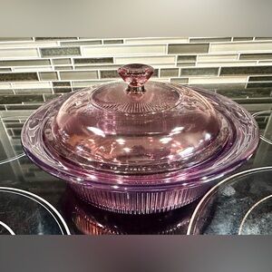 VTG Corning Visions by Pyrex Cranberry Round Casserole Dish W/Lid 1 qt. V 31-B